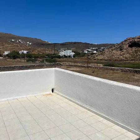 Mz Mykonos Rock *