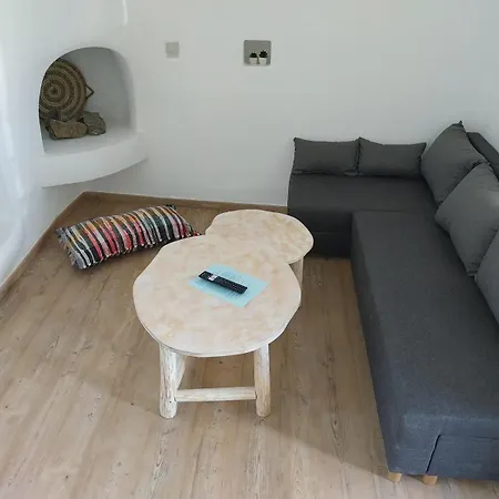 Mz Mykonos Rock Apartment *